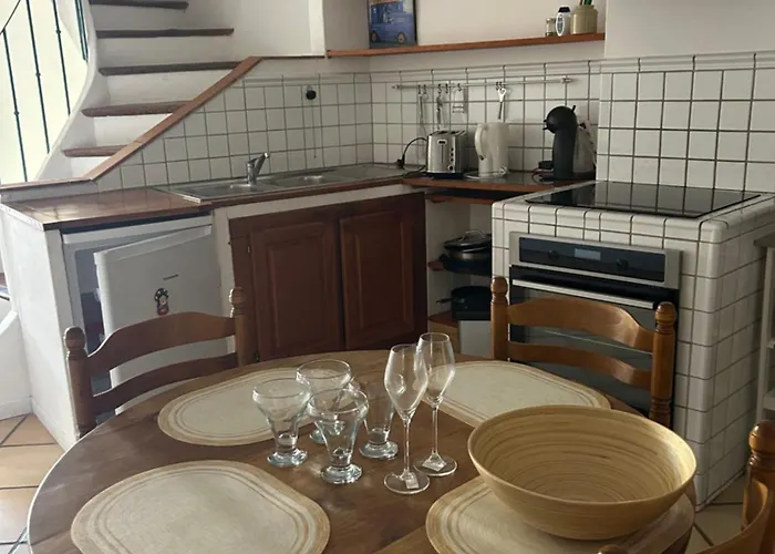 בית נופש Maison Charmante Village